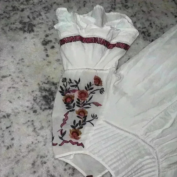 Free People White Floral Embroidered Dress Size S for Woman! - Picture 9 of 14